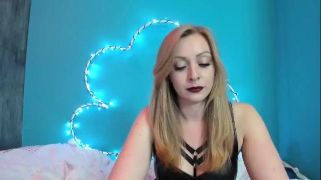 Image 11 of yourvenus00 Stream on Chaturbate on 2 months ago