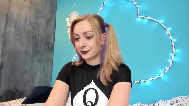 Image 4 of yourvenus00 Stream on Chaturbate on 3 months ago