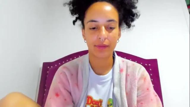 Image 4 of youwishtobeme Stream on Chaturbate on 1 month ago