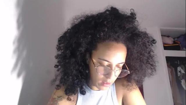 Image 3 of youwishtobeme Stream on Chaturbate on 20 days ago