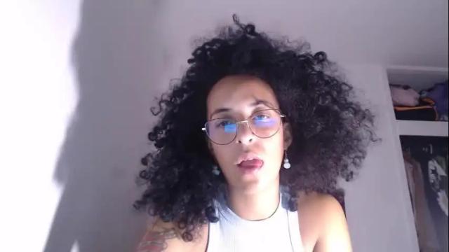 Image 4 of youwishtobeme Stream on Chaturbate on 20 days ago