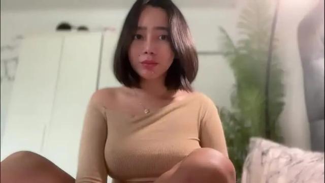 Image 2 of yowginethegreat Stream on Chaturbate on 29 days ago