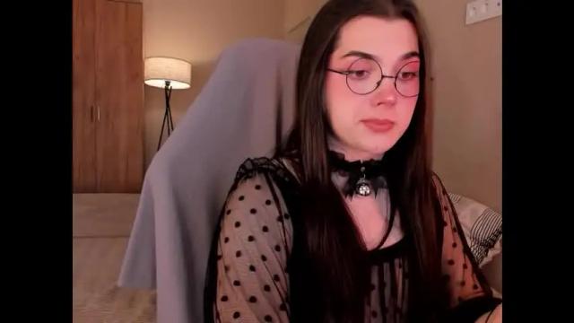Image 3 of ysabell_viveris Stream on Chaturbate on 2 months ago