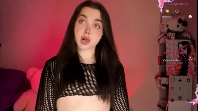Image 3 of ysabell_viveris Stream on Chaturbate on 2 months ago