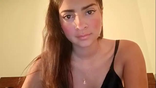 Image 2 of yues0506 Stream on Chaturbate on 1 month ago