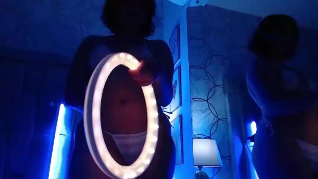 Image 10 of yuimoon Stream on Chaturbate on 13 months ago