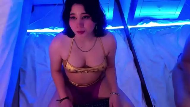 Image 7 of yuimoon Stream on Chaturbate on 13 months ago