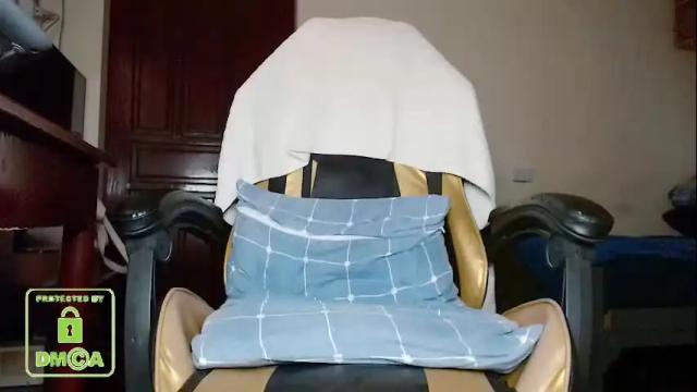 Image 4 of yukikawaiii Stream on Chaturbate on 28 days ago