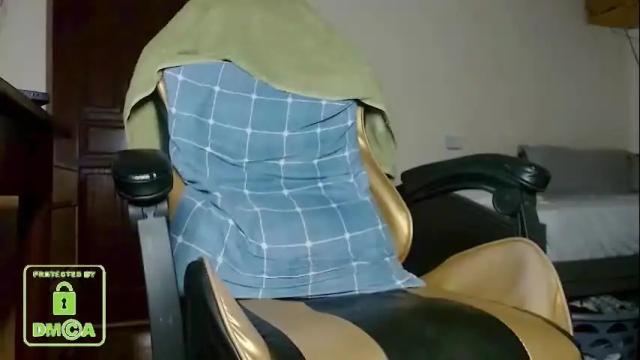 Image 3 of yukikawaiii Stream on Chaturbate on 1 month ago