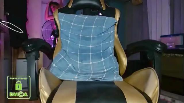 Image 8 of yukikawaiii Stream on Chaturbate on 3 days ago