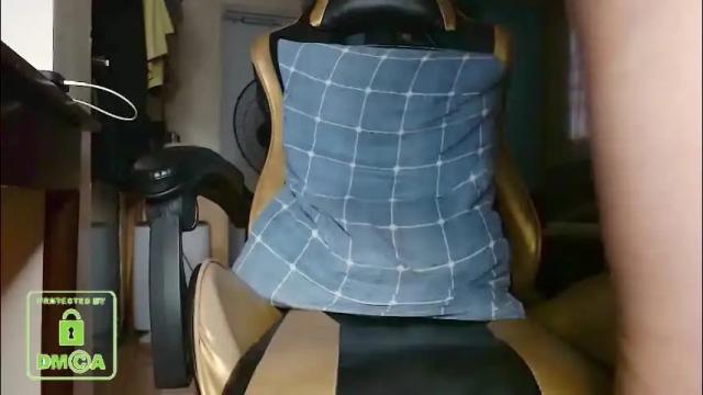 Image 4 of yukikawaiii Stream on Chaturbate on 1 month ago