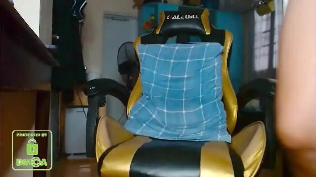 Image 3 of yukikawaiii Stream on Chaturbate on 1 month ago