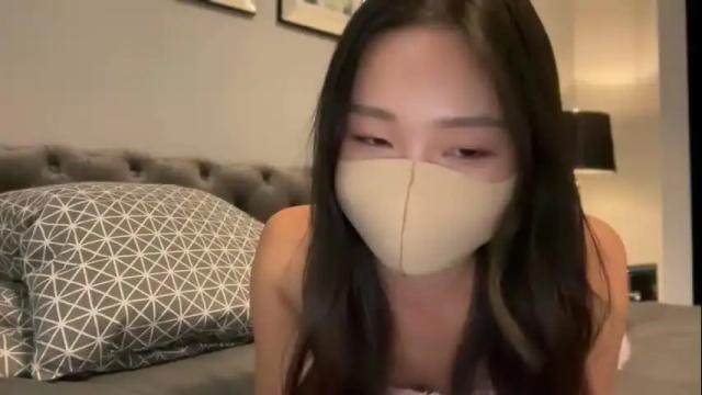 Image 3 of yukilovesjojo Stream on Chaturbate on 29 days ago