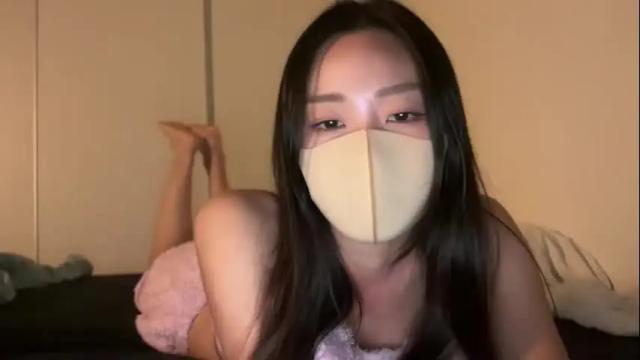 Image 12 of yukilovesjojo Stream on Chaturbate on 1 month ago