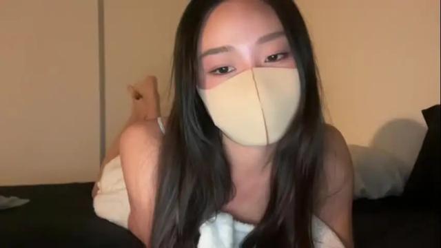 Image 12 of yukilovesjojo Stream on Chaturbate on 1 month ago
