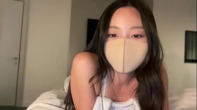 Image 12 of yukilovesjojo Stream on Chaturbate on 9 days ago