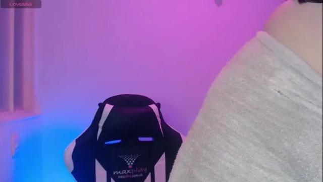 Image 10 of yukio_nee Stream on Chaturbate on 7 months ago