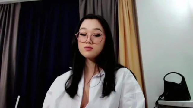 Image 7 of yukkityan Stream on Chaturbate on 13 months ago