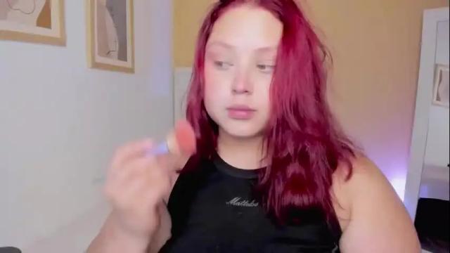 Image 3 of yuli_cardona_ Stream on Chaturbate on 2 months ago