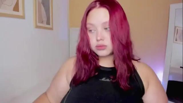 Image 4 of yuli_cardona_ Stream on Chaturbate on 2 months ago