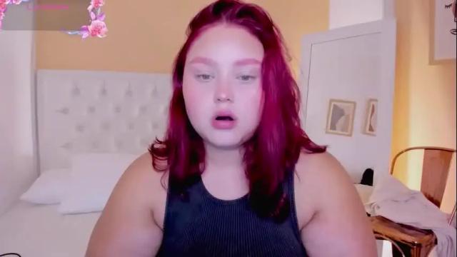 Image 2 of yuli_cardona_ Stream on Chaturbate on 2 months ago