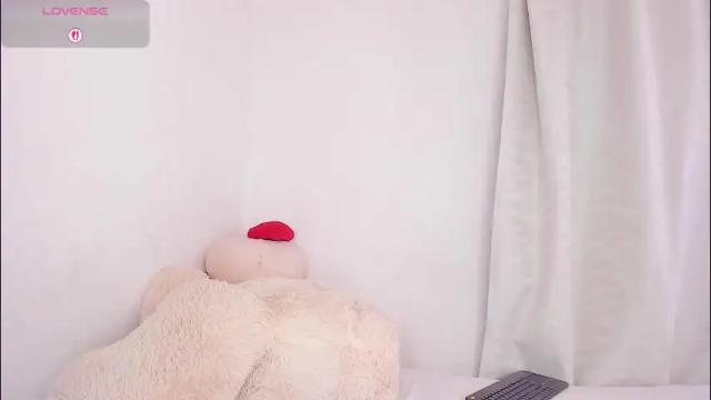 Thumbnail 3, yuli_cardona_'s Stream at Chaturbate, 1 month ago