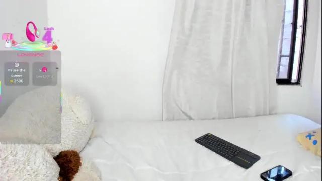 Thumbnail 1, yuli_cardona_'s Stream at Chaturbate, 1 month ago