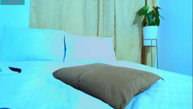 Image 11 of yulina_xue Stream on Chaturbate on 3 days ago