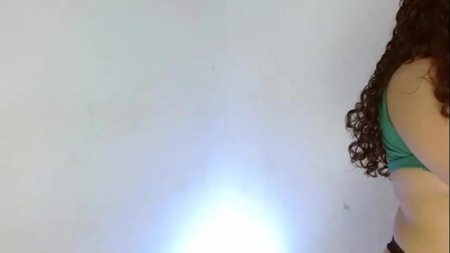 Image 4 of yulissa18 Stream on Chaturbate on 2 months ago