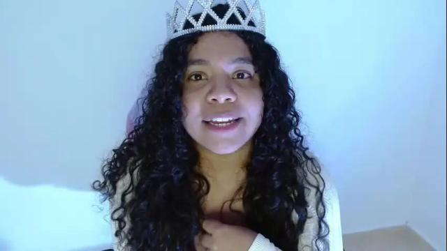 Image 4 of yulissa18 Stream on Chaturbate on 21 days ago