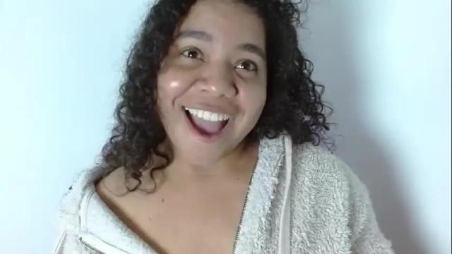 Image 10 of yulissa18 Stream on Chaturbate on 12 days ago