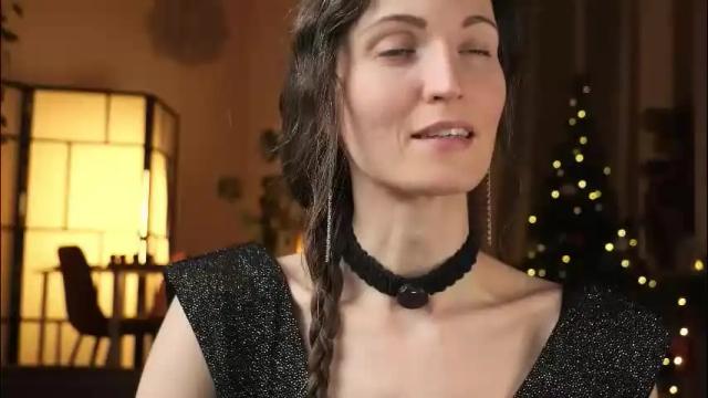 Image 4 of yulladao Stream on Chaturbate on 18 days ago