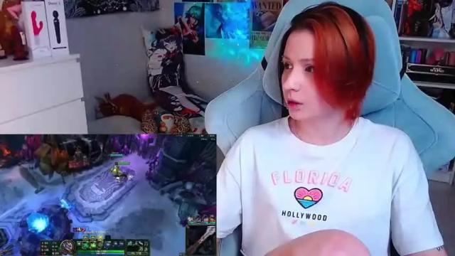 Image 2 of yum_neko_chan Stream on Chaturbate on 14 months ago