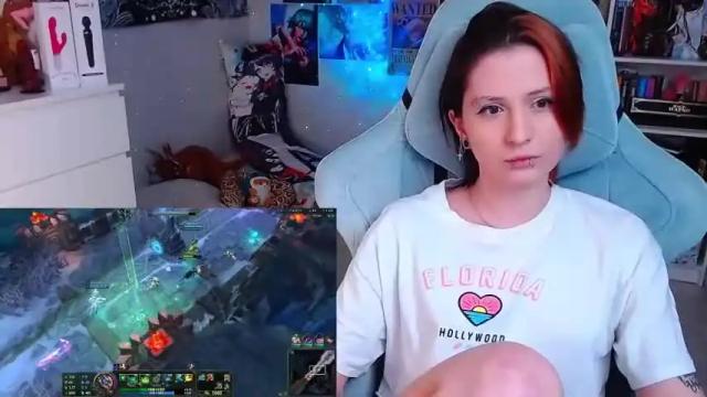 Image 3 of yum_neko_chan Stream on Chaturbate on 14 months ago