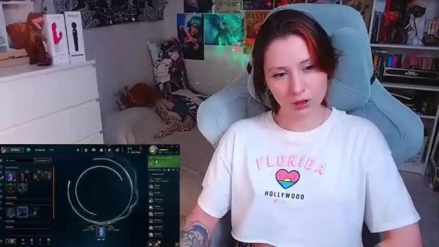 Image 10 of yum_neko_chan Stream on Chaturbate on 13 months ago
