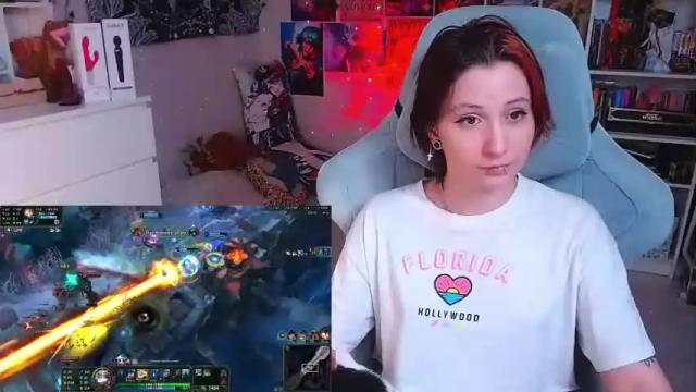 Image 2 of yum_neko_chan Stream on Chaturbate on 13 months ago
