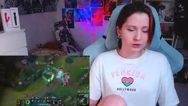 Image 8 of yum_neko_chan Stream on Chaturbate on 13 months ago