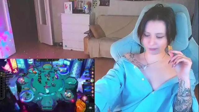 Image 12 of yum_neko_chan Stream on Chaturbate on 2 months ago