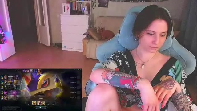 Image 6 of yum_neko_chan Stream on Chaturbate on 1 month ago