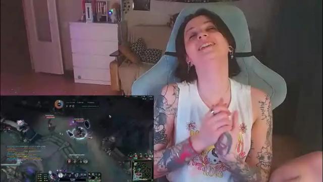 Image 10 of yum_neko_chan Stream on Chaturbate on 1 month ago