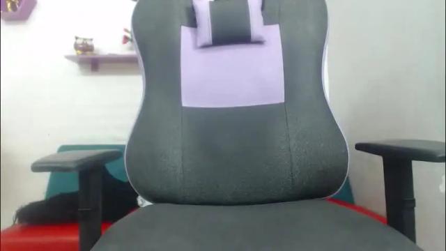 Image 3 of yumandsay Stream on Chaturbate on 24 days ago