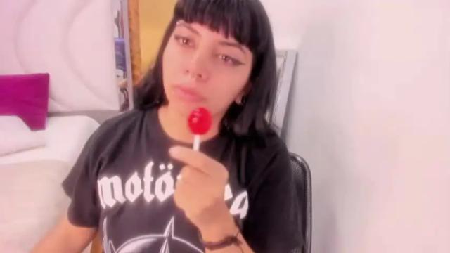 Image 8 of yumeko_jabami Stream on Chaturbate on 21 months ago