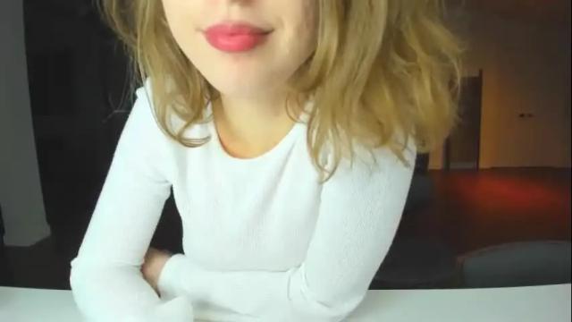 Image 4 of yumiandwolf Stream on Chaturbate on 14 months ago
