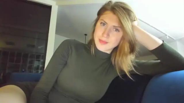 Image 2 of yumiandwolf Stream on Chaturbate on 14 months ago