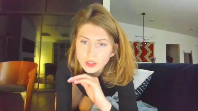 Image 3 of yumiandwolf Stream on Chaturbate on 14 months ago