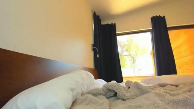 Image 12 of yumiandwolf Stream on Chaturbate on 13 months ago