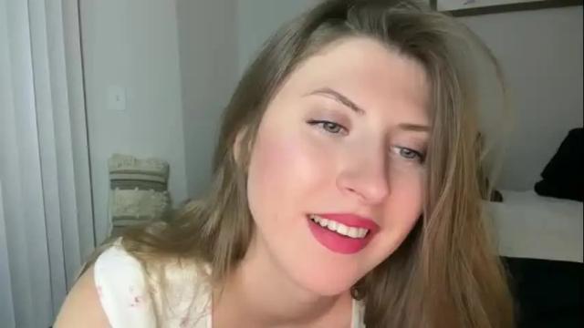 Image 12 of yumiandwolf Stream on Chaturbate on 16 days ago