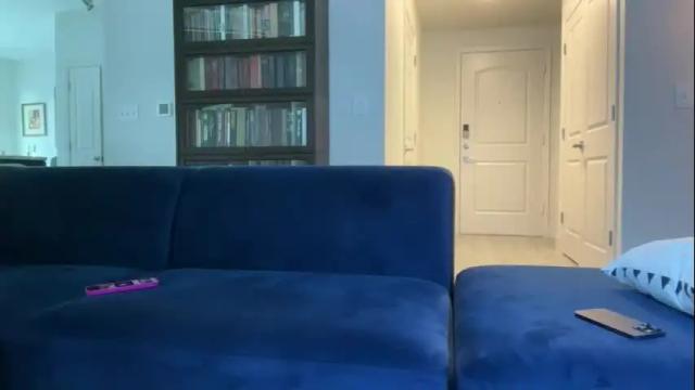 Image 10 of yumiandwolf Stream on Chaturbate on 8 days ago