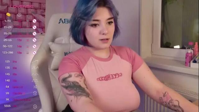 Image 2 of yumiyammy Stream on Chaturbate on 26 days ago