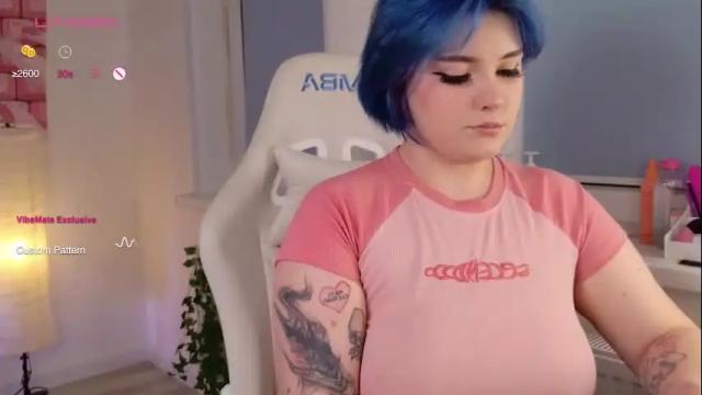 Image 2 of yumiyammy Stream on Chaturbate on 17 days ago